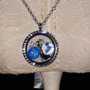 Floating locket with st. Louis blues charms
